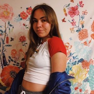 Rainbow icon cropped tee